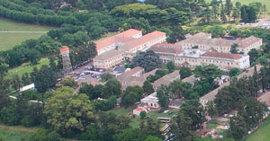 Vista aérea del Hospital Militar Campo de Mayo
